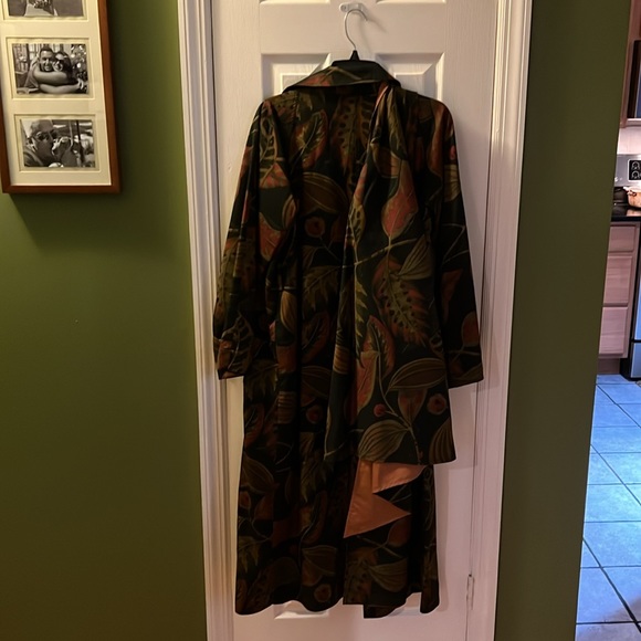 Salvatore Ferragamo St R Bronz floral fall trench fully lined never used - Picture 2 of 8